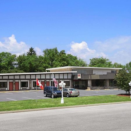 Travelodge By Wyndham Bedford Dış mekan fotoğraf