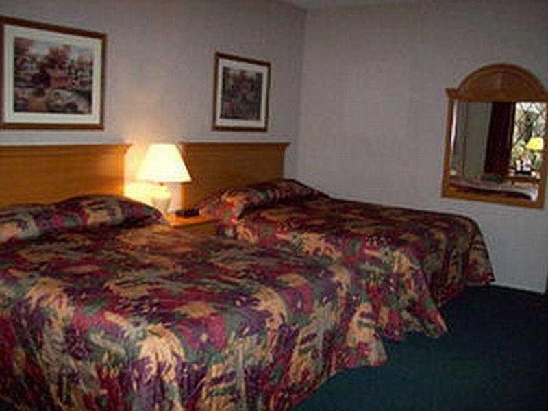 Travelodge By Wyndham Bedford Oda fotoğraf