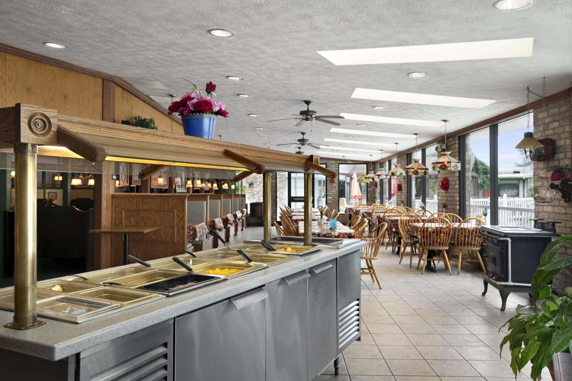 Travelodge By Wyndham Bedford Dış mekan fotoğraf